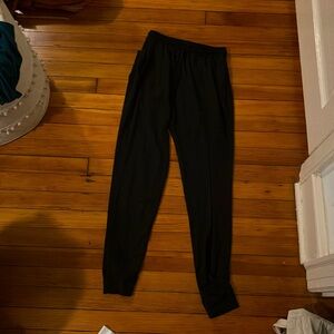 ALO black joggers/sweatpants